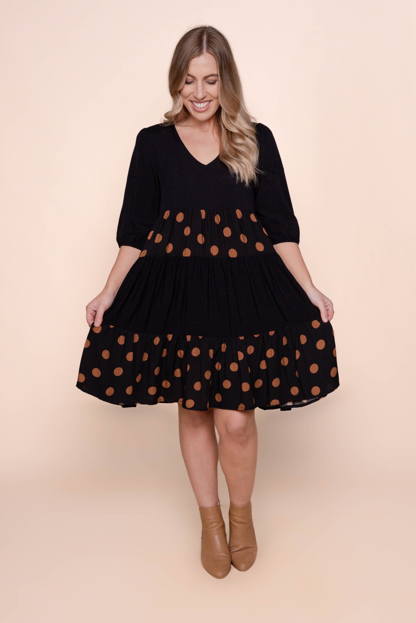 Playful Women's V-Neck Polka-Dot 3/4-Sleeve Dress — product view 7