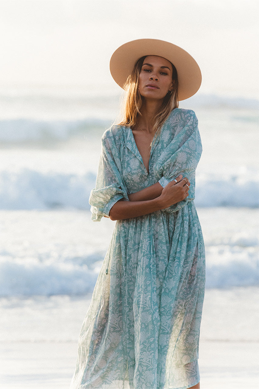 Relaxed Long-Sleeve Boho Midi Dress — product view 4