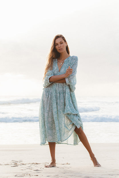 Relaxed Long-Sleeve Boho Midi Dress — product view 2