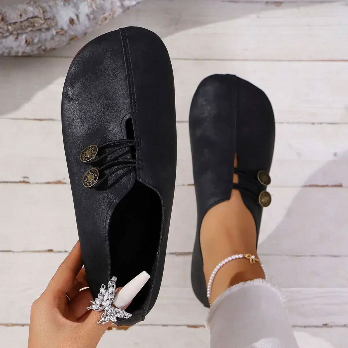 Easy Women's Orthopedic Knit Slip-On Shoes — product view 1