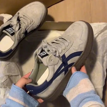 Women's Sneakers | Everyday Tessa Style — product view 1