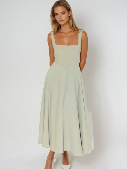 Scarlett Grace elegant midi dress - Sela Look