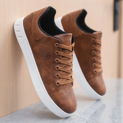 Men's Sneakers | Everyday Classic Poppy — product view 6