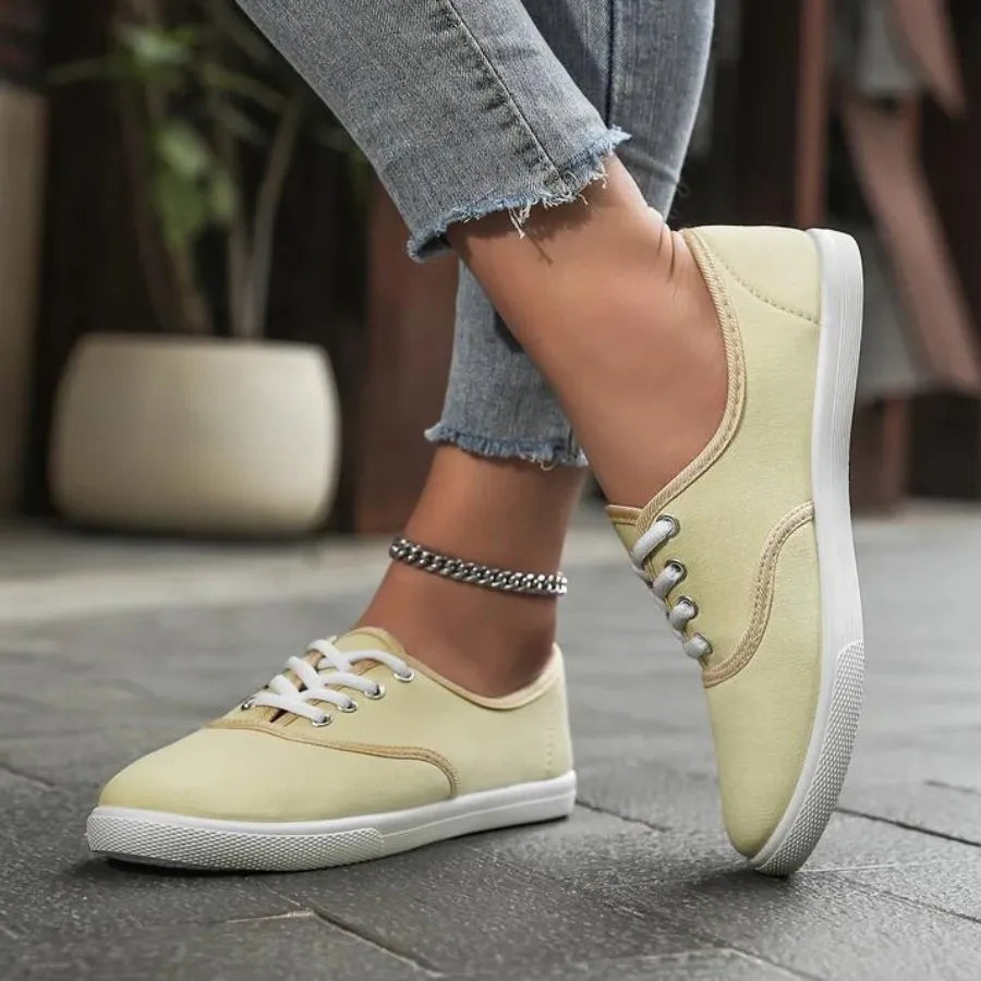 Women's Sneakers | Everyday Classic Luna — product view 8