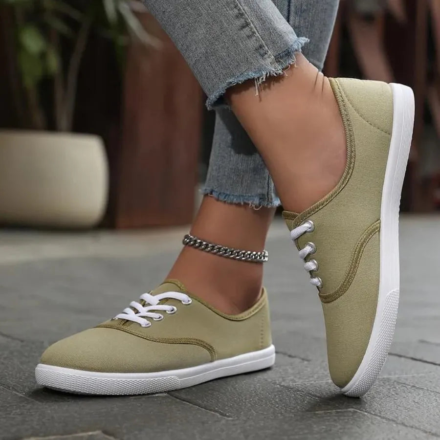 Women's Sneakers | Everyday Classic Luna — product view 10