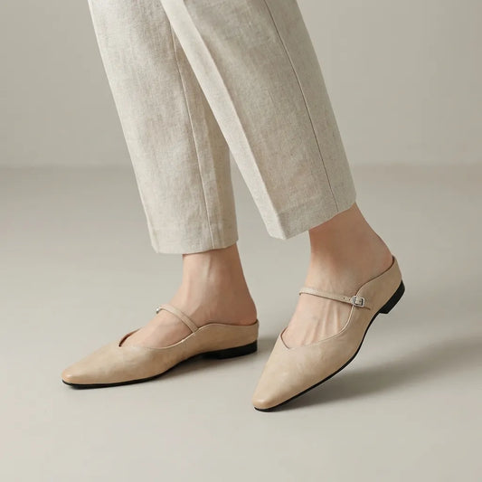 Refined Women's Pointed-Toe Mule Flats — product view 1