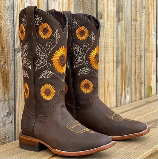 Isabella | Women's Bohemian Sunflower-Pattern Boots – product image 2